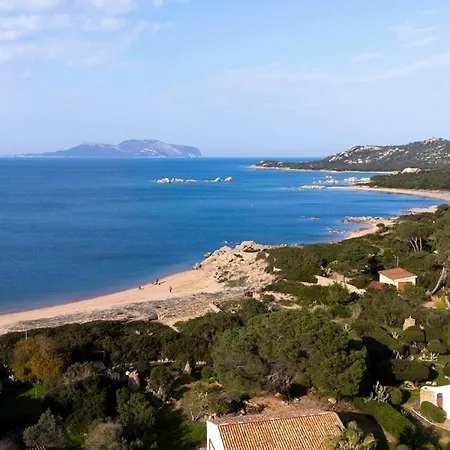 Beachfront, New & Modern Apartment, Murta Maria *