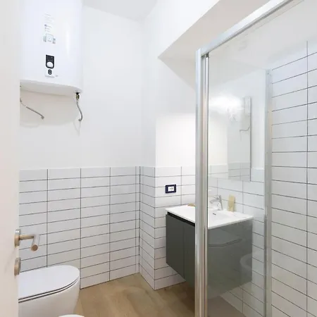 Apartment Beachfront, New & Modern Apartment, Murta Maria Olbia